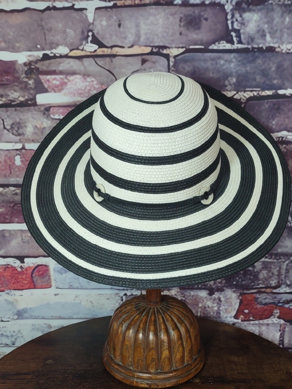 Striped Black and White Wide-Brim Sun Hat